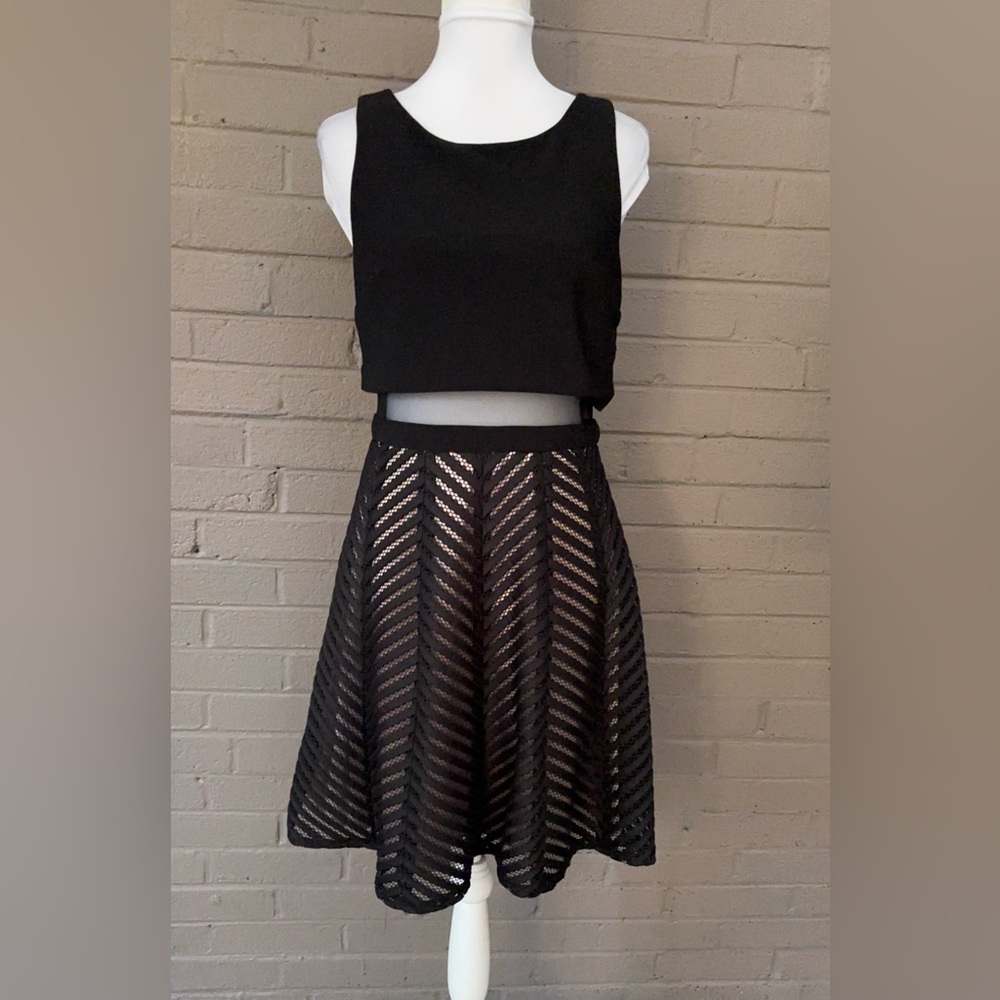 Betsy & Adam black elegant dress 8